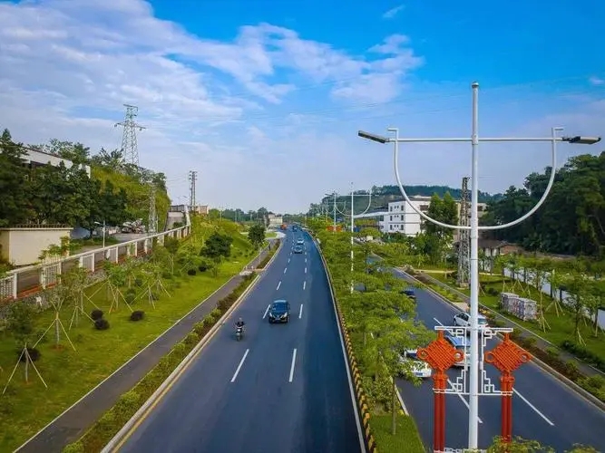 韶關數(shù)據(jù)中心集群湞江片區(qū)基礎設施建設項目道路.webp.jpg